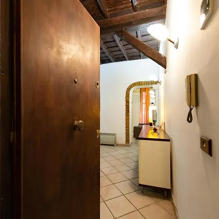 Justacasa Scala Trastevere * 로마
