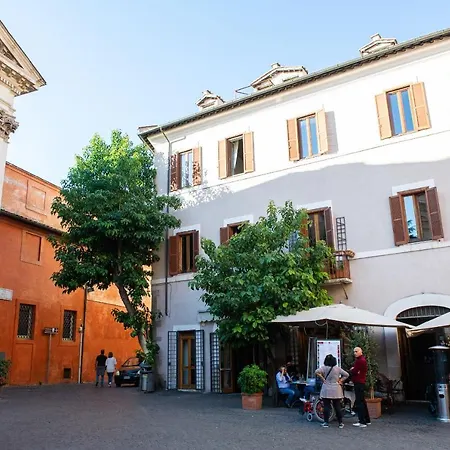 Justacasa Scala Trastevere Rome