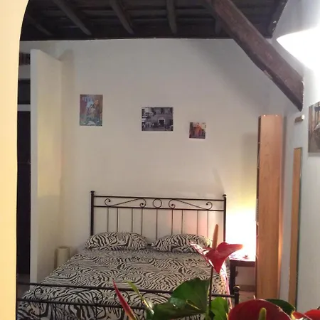 Justacasa Scala Trastevere *