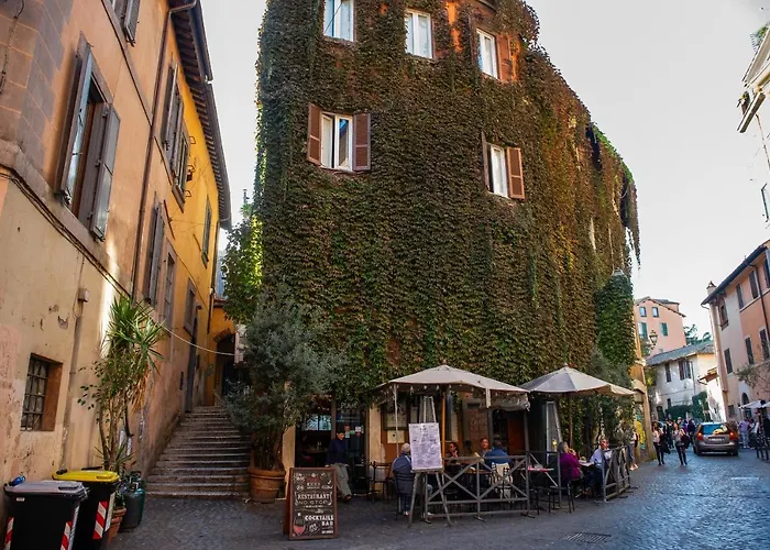 Justacasa Scala Trastevere