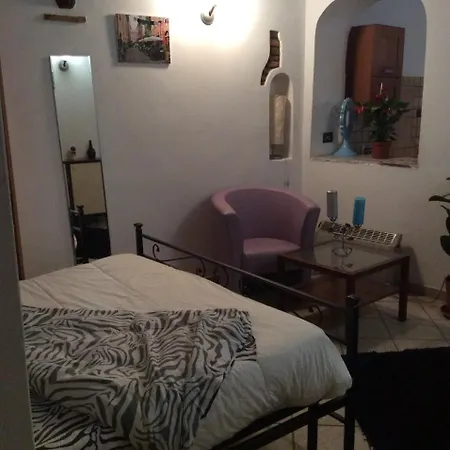 Justacasa Scala Trastevere